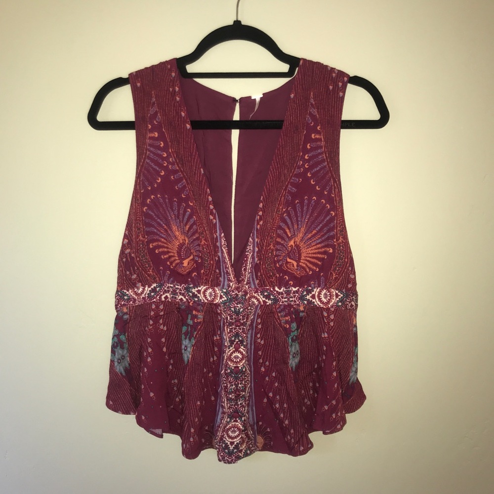 Free People Maroon Patterned Button Up Tank size M